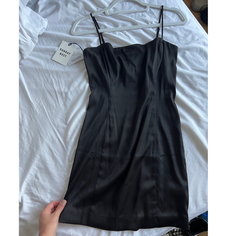 Aritzia Sunday Best Shimmer Satin Mini Dress (Black, Size 6) NEW w/ TAGS